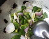 A picture of step 1 of Bell pepper with Gravy.