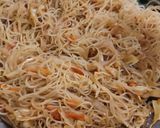 Foto langkah ke 3 dari resep Bihun Goreng Pedas.