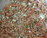 A picture of step 2 of Vegetable pocket paratha.