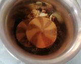 A picture of step 2 of Chocolatto parfait.