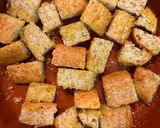 Foto del paso 2 de la receta: Picatostes integrales con sésamo negro en freidora de aire