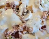 Foto del paso 10 de la receta: Ensalada de pasta con bonito, langostinos y frutas