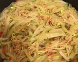 Foto langkah ke 5 dari resep Tumis labu Siam.