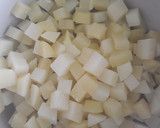 Foto del paso 1 de la receta: Ensalada de papa y huevo