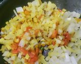 A picture of step 2 of Ganth Gobhi Dry Curry.