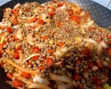 Foto del paso 2 de la receta: Ensalada con lentejas, palta y atún