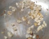 वेज मोमोस और चटनी(Veg momos aur chutney recipe in Hindi) रेसिपी चरण 2 फोटो