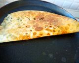 A picture of step 4 of Rava Dosa.