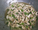 சத்துக்கள் நிறைந்த சுவைமிகு சிக்கன் ஷேன்விச்👌👌 (Chicken sandwich recipe in tamil) ரெசிபி ஸ்டேப் 3 புகைப்படம்