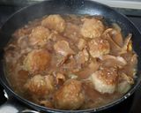 Húsgombócok vargányával recept fázis 2 fotója