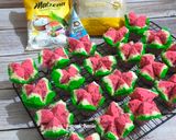 Foto langkah ke 10 dari resep 1075. Bolu kukus mekar (motif semangka) dengan santan.