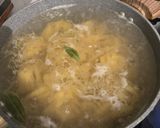 Foto del paso 1 de la receta: Fetuccini con crema y sorpresas