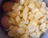 A picture of step 1 of Creamy potato salad🥔🥗🍽.
