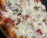 A picture of step 6 of Desi Tandoori Pizza.