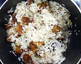 A picture of step 5 of Punjabi Wadi Chawal.