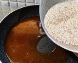 साखरेची तिळ वडी (til vadi recipe in marathi) रेसिपी स्टेप 2 फोटो