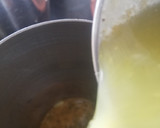 Foto del paso 3 de la receta: Prepara de maracuyá a base de mezcal