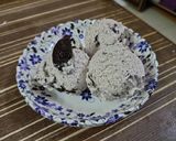 A picture of step 5 of Oreo ice cream.