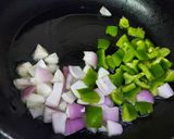 A picture of step 2 of Chilli Garlic Prawns.