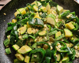 Foto del paso 7 de la receta: Calabacitas con rajas y elotes