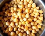 ছোট আলু ও সয়াবিন দিয়ে তেল ঝাল রেসিপির ধাপ 1 ছবি