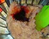 A picture of step 2 of Chicken burger petties.