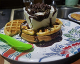 Foto del paso 5 de la receta: WAFFLES DULCES CON HELADO DE COCO CON CHOCOLATE