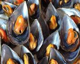 Foto del paso 3 de la receta: Mejillones con salsa picante