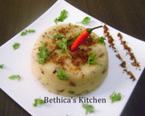 A picture of step 5 of Rava Upma.