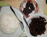 Foto langkah ke 4 dari resep Oseng daging sapi pedas dengan daun jeruk.
