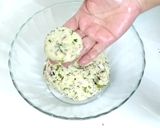 A picture of step 5 of Cabbage cutlet.