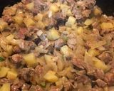 Foto del paso 3 de la receta: Empanadas de carne cortada a cuchillo