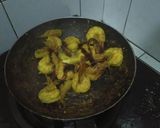 Foto langkah ke 4 dari resep Udang Ungkep Saus Tiram ala Mertuaku.