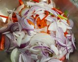 Foto del paso 2 de la receta: Fideos Salteados con Pechuga y Vegetales