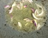 Gambar langkah 2 resipi Makaroni goreng.