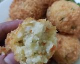 Foto langkah ke 4 dari resep Perkedel Nasi Super Cheesy.