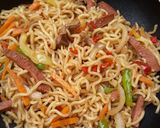 A picture of step 3 of Stir Fry Noodles.