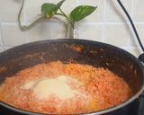 A picture of step 2 of Winter Special : Gajar Ka Halwa😋💕.