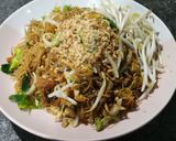 รูปขั้นตอนการทำที่ 4 ของ หมี่ขาวผัดไข่ใส่กากหมู