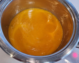 Foto del paso 3 de la receta: Pechuga de pavo al ajillo con puré de patata y zanahoria
