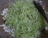 Foto langkah ke 3 dari resep Tumis labu saus tiram.