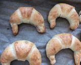 Rogaliki drożdżowe z powidłami 🥐😊🥐 krok przepisu 2 zdjęcie