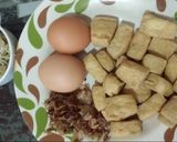 Foto langkah ke 4 dari resep Soto Mie Udang.