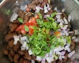 A picture of step 4 of Lobia chaat.