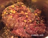 A picture of step 6 of Taiwanese Braised Pork Noodles.
