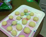 Foto langkah ke 5 dari resep Donat Maizena Praktis Lembut #bikinramadhanberkesan.