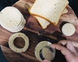 બ્રેડ ચીઝ ડીસ્ક(Bread Cheese Disc Recipe in Gujarati) રેસીપી સ્ટેપ2ફોટો