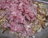 A picture of step 2 of White lobia with qeema.