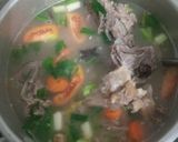Foto langkah ke 5 dari resep Sop Kambing Rempah.