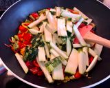 Foto del paso 3 de la receta: Fideos Pad Thai con verduras